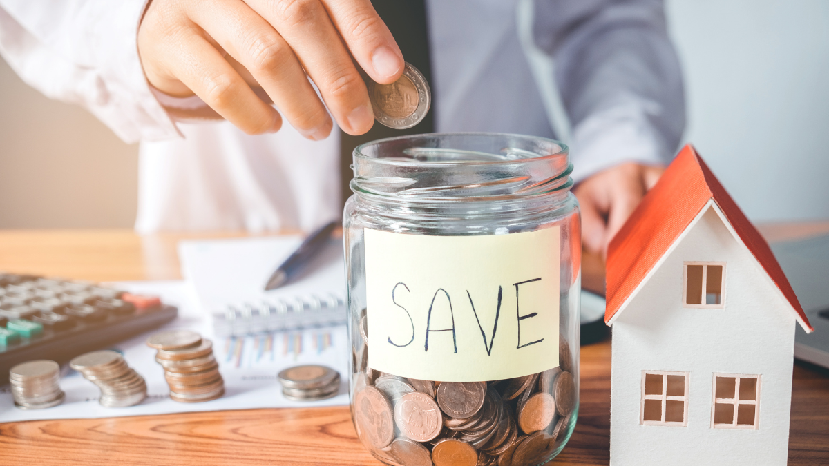 7 Money-Saving Tips for College Students