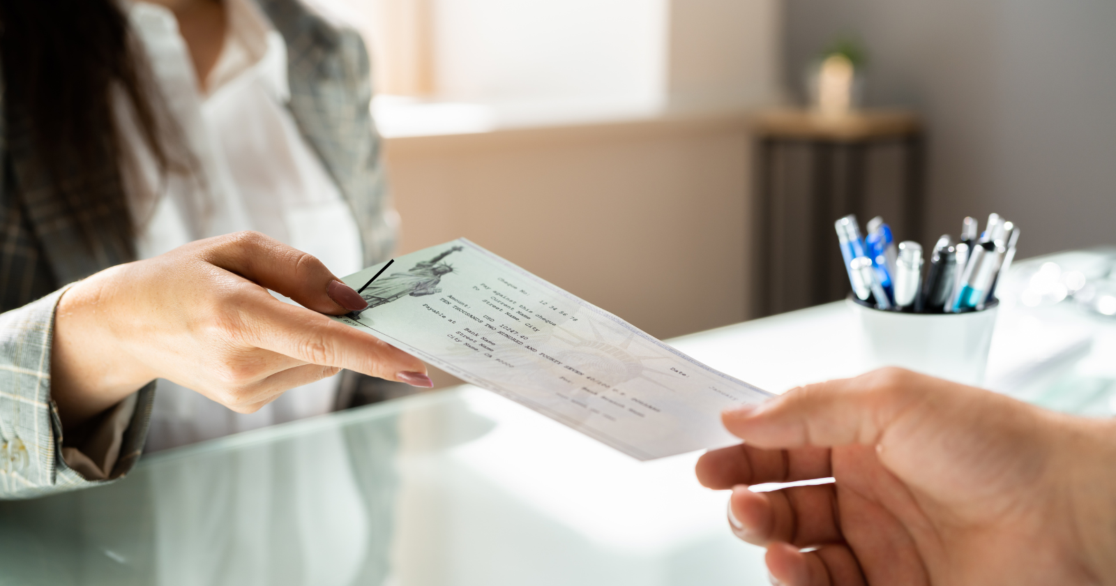 How to stop living paycheck to paycheck