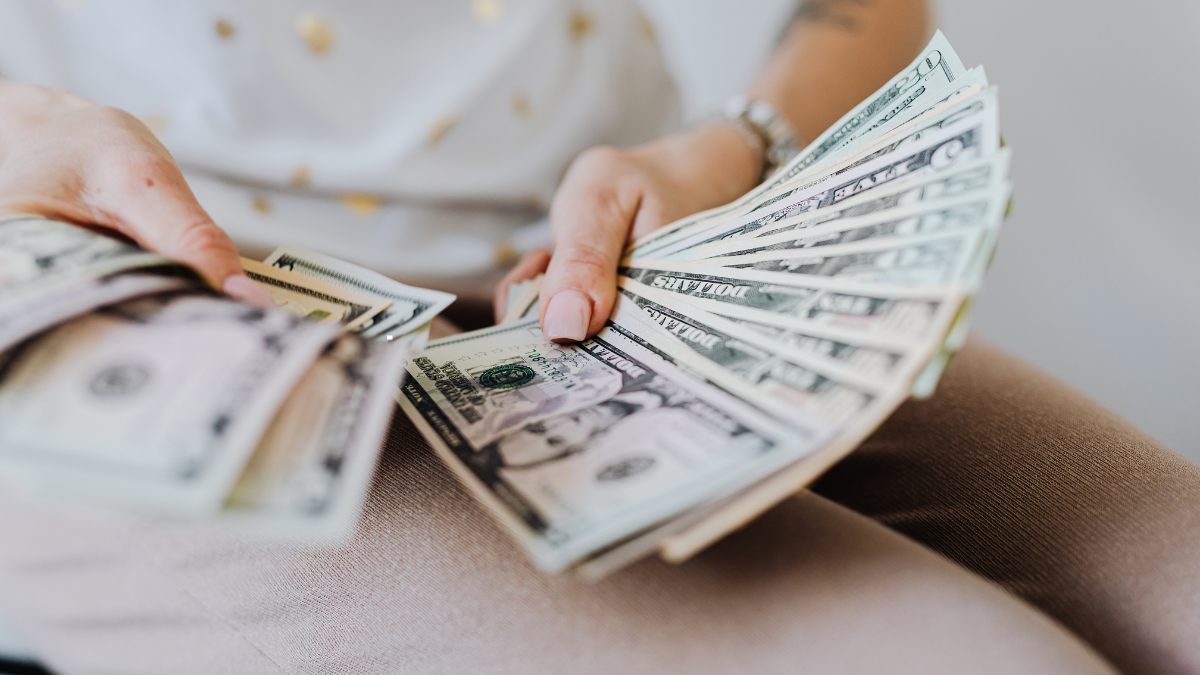 How to stop bad money habits